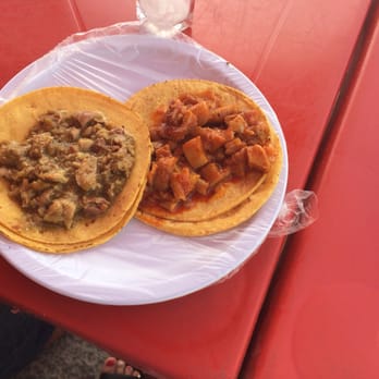 Tacos las américas - Uno de pancita y uno de chicharrón... - Food Stands Near Me - Cancún, ROO Tacos las américas - Uno de pancita y uno de chicharrón... - Food Stands Near Me - Cancún, ROO