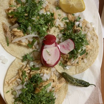 Chicken tacos. Very yummy and the fried jalapeño was yummy! (And spicy)