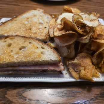 Nolabelle Kitchen + Bar - Grilled ham and cheese - Burgers Near Me - Mankato, Minnesota Nolabelle Kitchen + Bar - Grilled ham and cheese - Burgers Near Me - Mankato, Minnesota