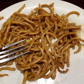 Super Buffet - Plain and tastless lomein - Chinese Near Me - Bemidji, Minnesota