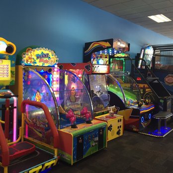 Chuck E. Cheese - Pizza Near Me - Jacksonville, Florida