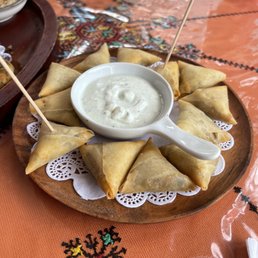 Mini samosas Mini samosas