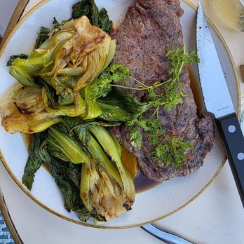 La Maison Bleue - Bistros Near Me - Paris, 75