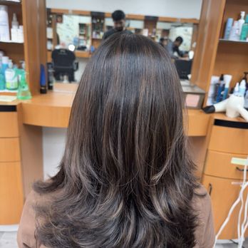 Lin Beauty Salon - Highlights - Hair Salons Near Me - Artesia, California