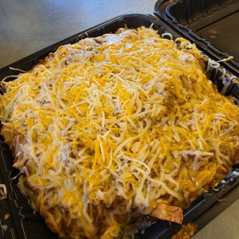 Angelo's Burgers - Chili cheese fries NO onions [you can get chopped onions on top] - Burgers Near Me - Anaheim, California