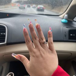La Belle Nails