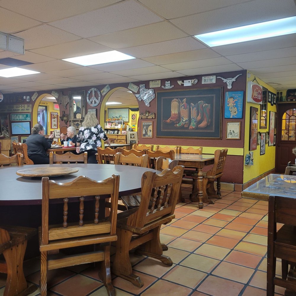 Central Texas Style BBQ - Barbeque Near Me - Pearland, Texas Central Texas Style BBQ - Barbeque Near Me - Pearland, Texas