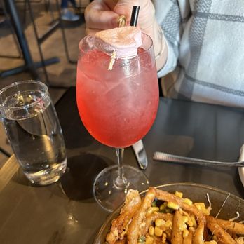 402 eat + drink - a plate of food and a glass of water - American Near Me - Omaha, Nebraska 402 eat + drink - a plate of food and a glass of water - American Near Me - Omaha, Nebraska