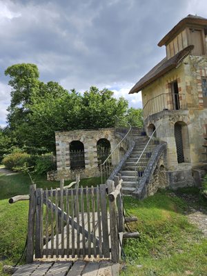 Hameau de la Reine by null