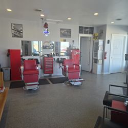 Russ's Barber Shop