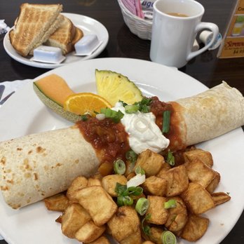 Speggtacular - Chicken fajita omelette. SO GOOD!!! And huge. - Breakfast & Brunch Near Me - Largo, Florida Speggtacular - Chicken fajita omelette. SO GOOD!!! And huge. - Breakfast & Brunch Near Me - Largo, Florida