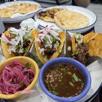 Pupusatime - Carne asada tacos - Salvadoran Near Me - Hollywood, Florida