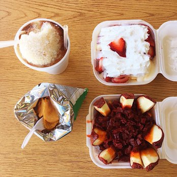 Raspados Cuchis - Vanilla Raspado w/lechera, Fresas con Crema, Ruffles w/cheese, Manzana Loca - Ice Cream & Frozen Yogurt Near Me - Calexico, California Raspados Cuchis - Vanilla Raspado w/lechera, Fresas con Crema, Ruffles w/cheese, Manzana Loca - Ice Cream & Frozen Yogurt Near Me - Calexico, California