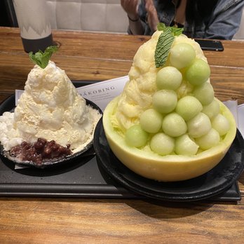 Oakobing - Fresh Melon Balls Mango Shaved Ice and Injeolmi - Shaved Ice Near Me - Los Angeles, California Oakobing - Fresh Melon Balls Mango Shaved Ice and Injeolmi - Shaved Ice Near Me - Los Angeles, California
