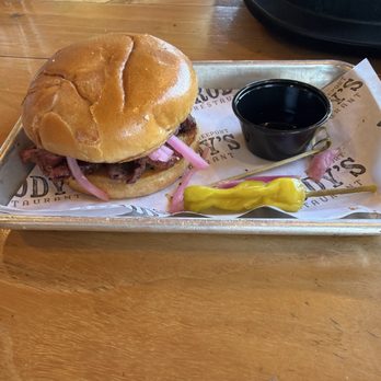Brody's Restaurant - TRI-TIP SANDWICH - Barbeque Near Me - Sacramento, California Brody's Restaurant - TRI-TIP SANDWICH - Barbeque Near Me - Sacramento, California