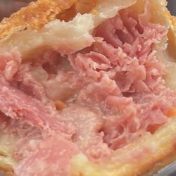 Chef Ty's Catering - Cornbeef eggroll