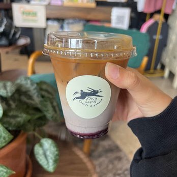 Easy Luck Coffee & Bodega - blueberry pancake latte - Coffee & Tea Near Me - Orlando, Florida