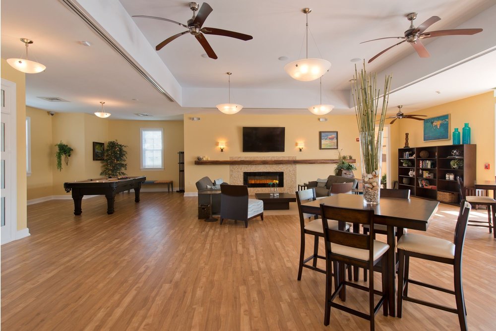 THE APARTMENTS AT SPENCE CROSSING Updated August 2024 17 Photos