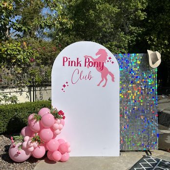 Elevate Balloon Bar - Pink Pony Club Moms Night Out Party - Balloon Services Near Me