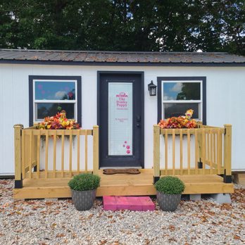The Stinky Puppy - Pet Groomers Near Me - Cookeville, Tennessee The Stinky Puppy - Pet Groomers Near Me - Cookeville, Tennessee