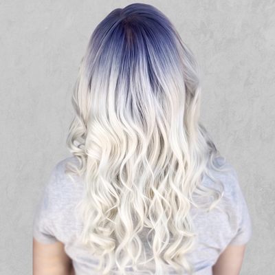 Salon Phoenix by null