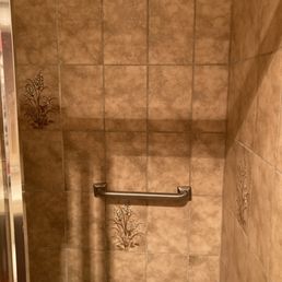Bar for support in shower