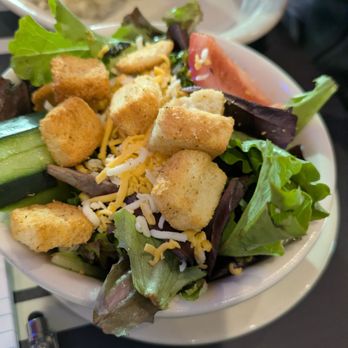 Doc's Backyard Grill - Salad - American Near Me - Sunset Valley, Texas