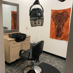 Sundar Hair Enhancement & Nail Studio - Private hair styling room