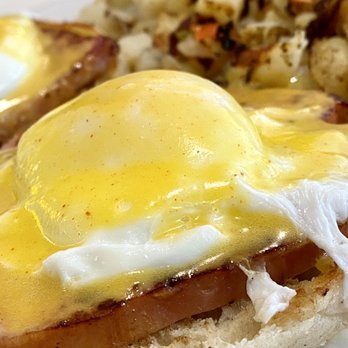 Over Easy - Surprise - Eggs Benedict - Breakfast & Brunch Near Me - Surprise, Arizona Over Easy - Surprise - Eggs Benedict - Breakfast & Brunch Near Me - Surprise, Arizona