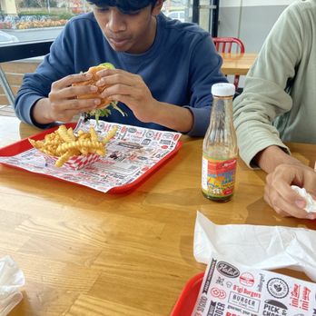 iniBurger - Gourmet Burgers - the mini burgers are amazing too - Burgers Near Me - Pleasanton, California iniBurger - Gourmet Burgers - the mini burgers are amazing too - Burgers Near Me - Pleasanton, California