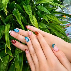 Diamond Nails and Spa