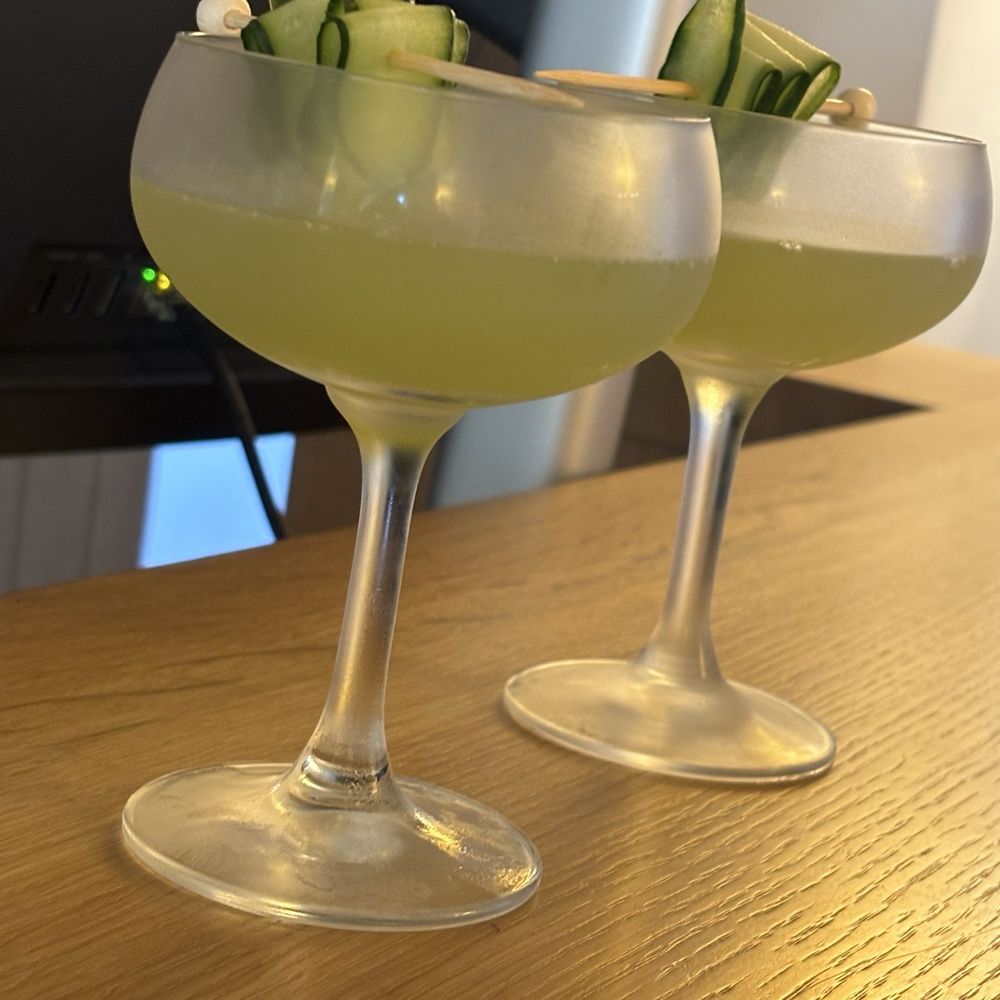 Hotel Joaquin - Welcome cocktails - Hotels Near Me - Laguna Beach, California
