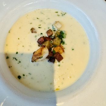 Little’s Oyster Bar - Scallop Chowder - Seafood Near Me - Houston, Texas Little’s Oyster Bar - Scallop Chowder - Seafood Near Me - Houston, Texas