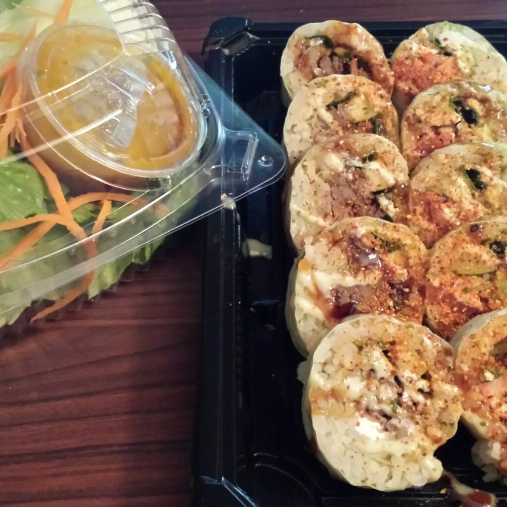 FUSIAN - Surf & Turf roll with a side salad - Sushi Bars Near Me - Columbus, Ohio FUSIAN - Surf & Turf roll with a side salad - Sushi Bars Near Me - Columbus, Ohio