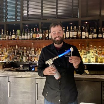 Red Owl Tavern - Amazing bartender! - New American Near Me - Philadelphia, Pennsylvania
