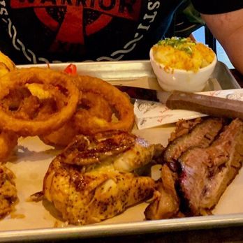 Del's Hideout - DC's Sampler - Barbeque Near Me - San Diego, California