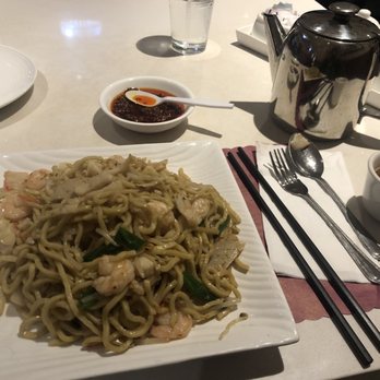 Gourmet Inspirations - Sea food Lo mein - Dim Sum Near Me - Wheaton, Maryland Gourmet Inspirations - Sea food Lo mein - Dim Sum Near Me - Wheaton, Maryland