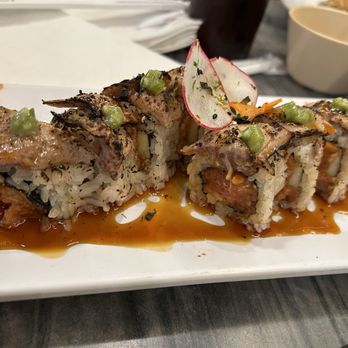 Ginzaya - Seared blue fin roll special. 10/10 - Japanese Near Me - La Mirada, California Ginzaya - Seared blue fin roll special. 10/10 - Japanese Near Me - La Mirada, California
