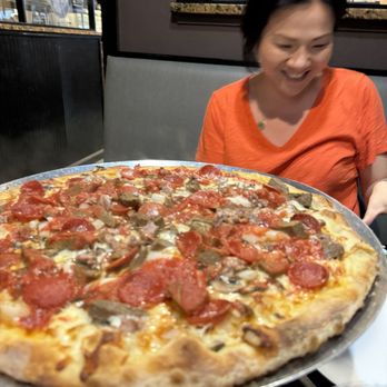 Denino's Pizza Place - Pizza Near Me - Aberdeen, New Jersey