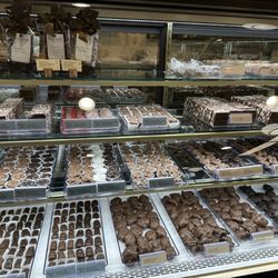 Enstrom Candies