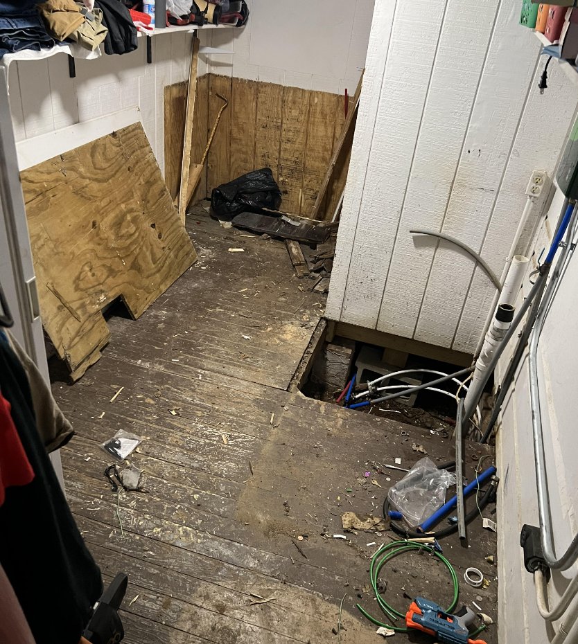 Slide of Bertos Handyman Services