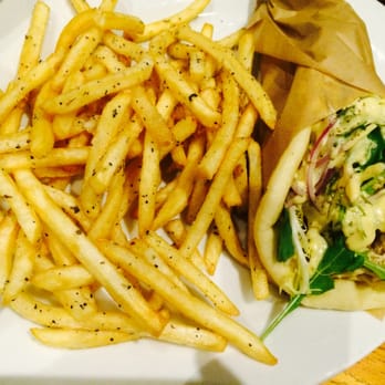 Kentro Greek Kitchen - CHICKEN (ROASTED & PULLED) PITA - Greek Near Me - Fullerton, California