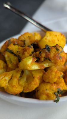 Royal India Restaurant & Bar by null
