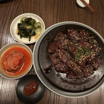Yeobo Darling - yeobo darling kalbi and banchan - Taiwanese Near Me - Menlo Park, California