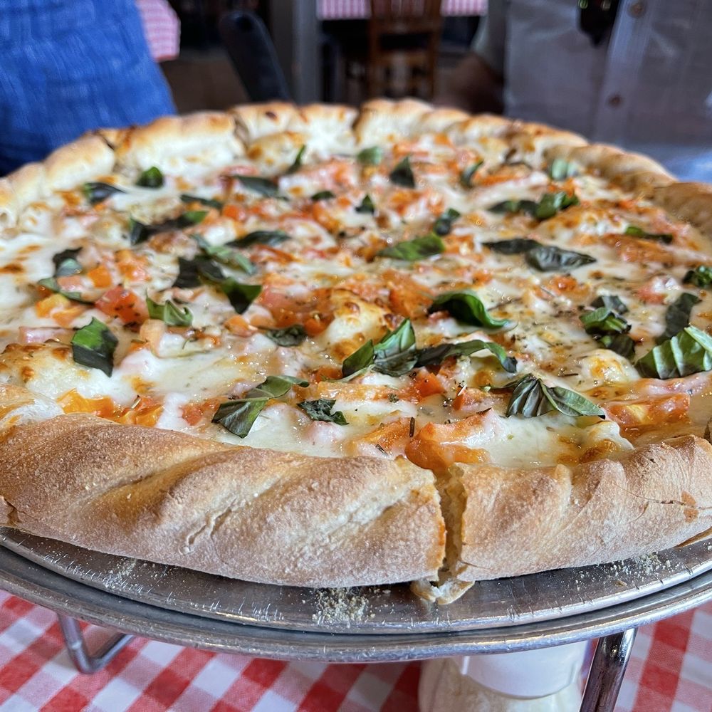 Brick Oven Pizza - Margarita Pizza - Pizza Near Me - Kalaheo, Hawaii Brick Oven Pizza - Margarita Pizza - Pizza Near Me - Kalaheo, Hawaii