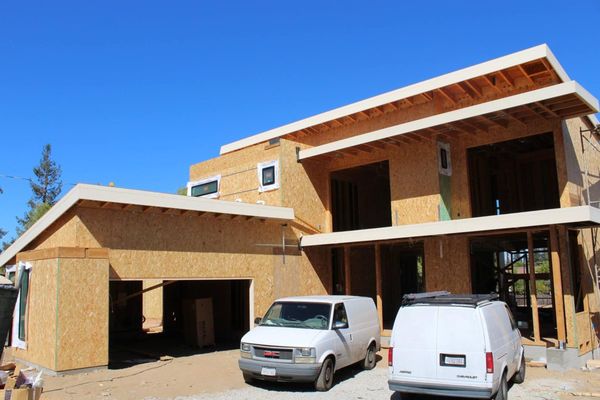 Home & Design Center Logo