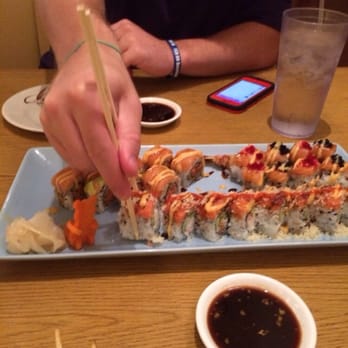 Flying Roll - Sushi Bars Near Me - Duluth, Georgia