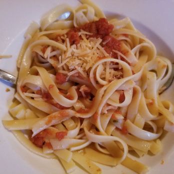 Adolfo's - Pasta or side salad, which is included with your entree - Seafood Near Me - New Orleans, Louisiana