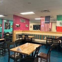 Maracas Mexican Grill