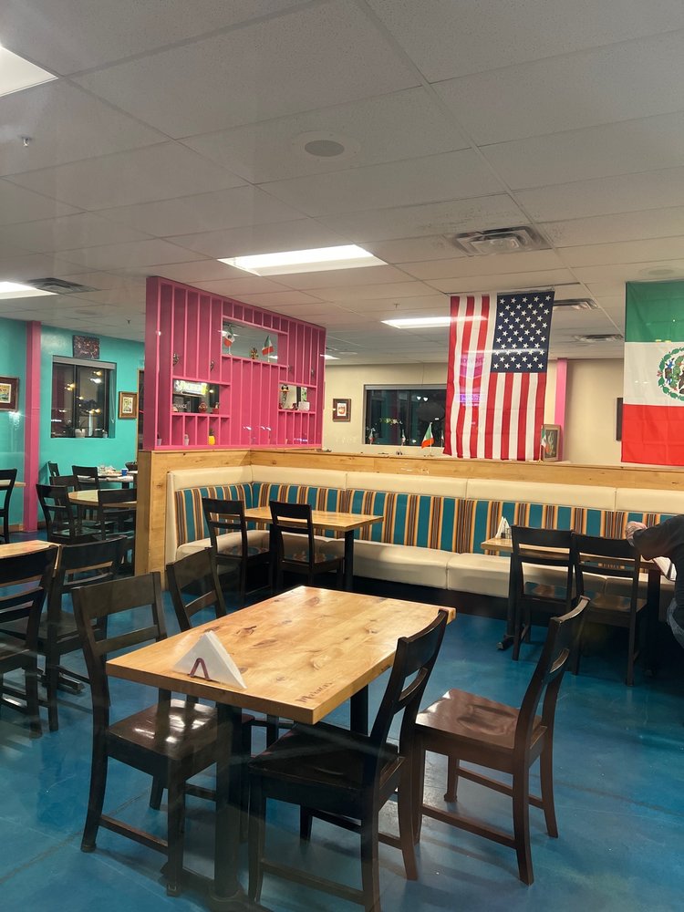 Maracas Mexican Grill